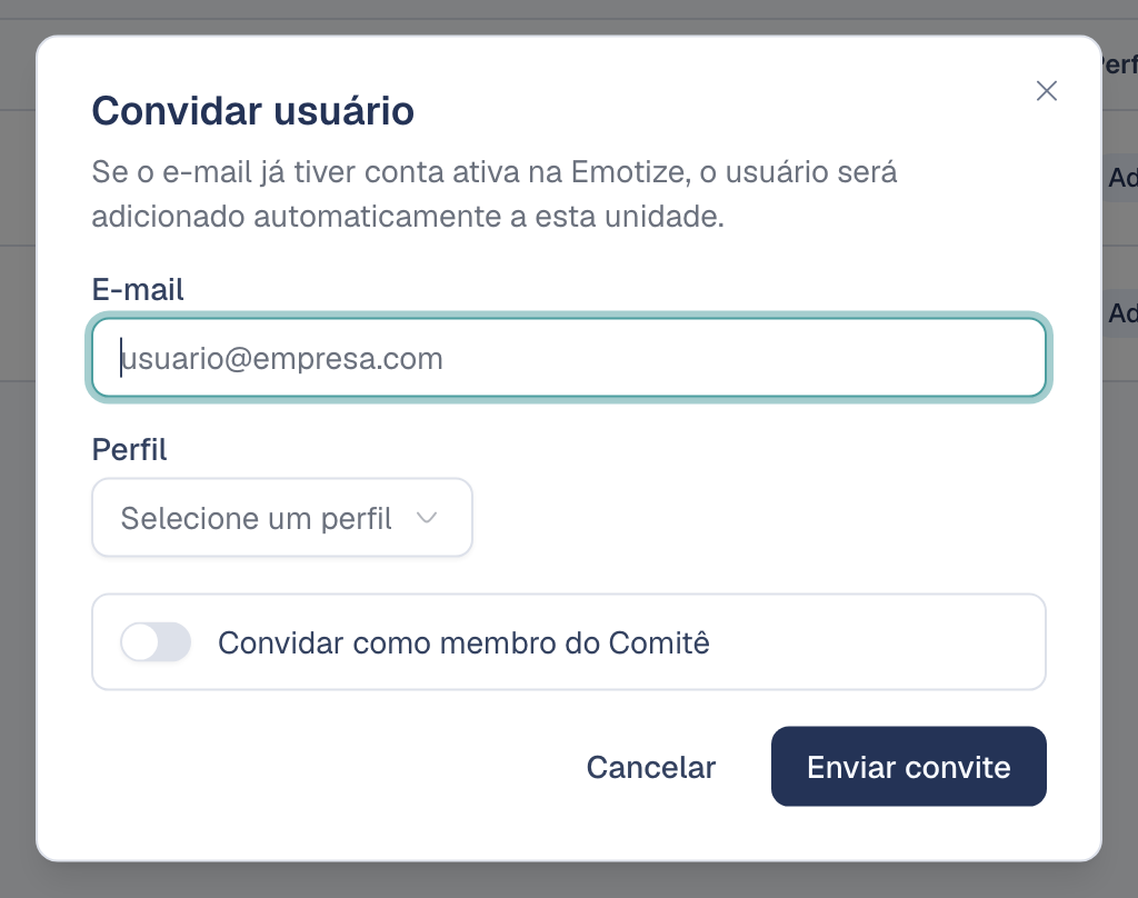 Janela Convidar usuário com os campos E-mail e Perfil